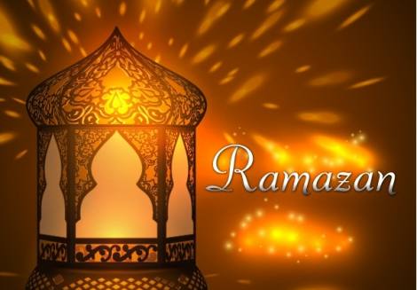 Ramazan Ayı Arkaplan Vektörü & Font